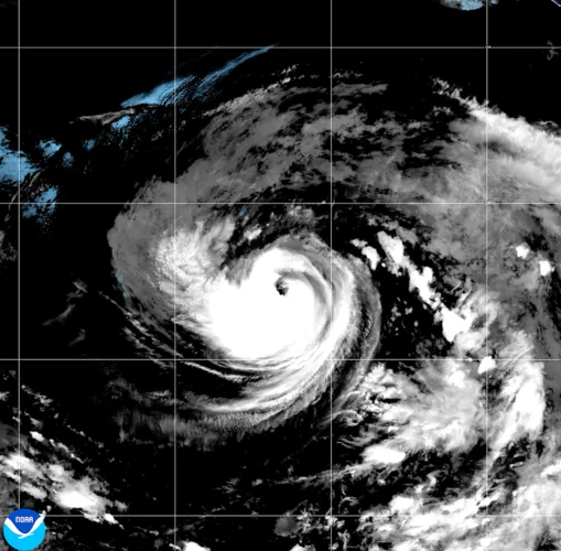 Karina becomes a Pacific hurricane